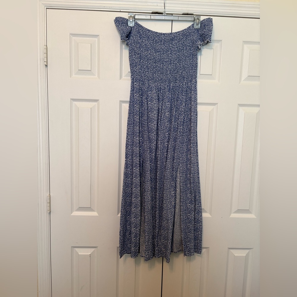 Used blue floral maxi dress. Size 1XL